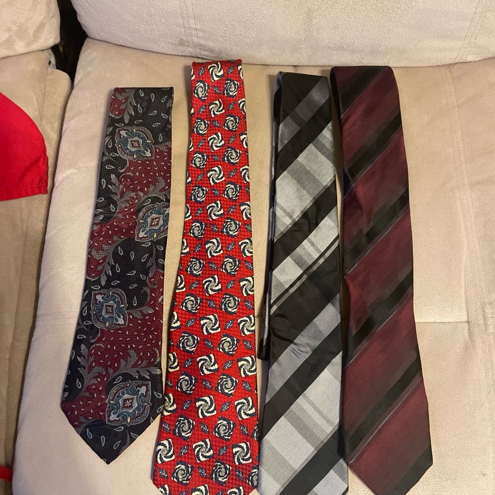 Lot of 4 ties from Kenneth colen haggar and Js blank